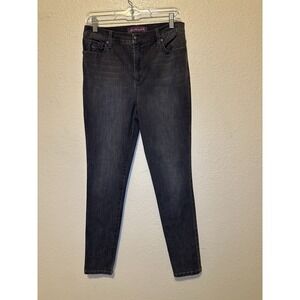 Gloria Vanderbilt Amanda Gray Skinny Leg‎ Denim Jeans Size 8